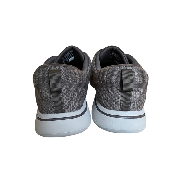 ❇️ FREE with Purchase | Men’s US 9 Skechers Slip-on Casual Sneakers - Picture 5 of 11